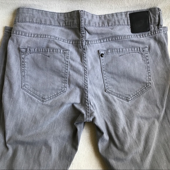*PRICE DROP!* H&M Gray Long & Lean Skinny Jeans - Picture 5 of 7
