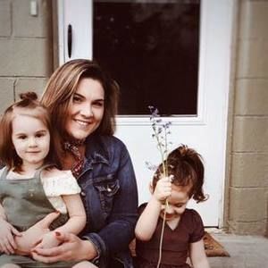 Meet your Posher, Lori