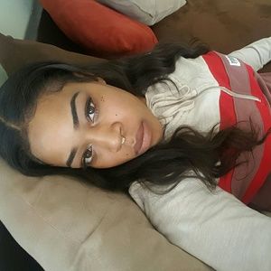 Meet your Posher, Shatanae