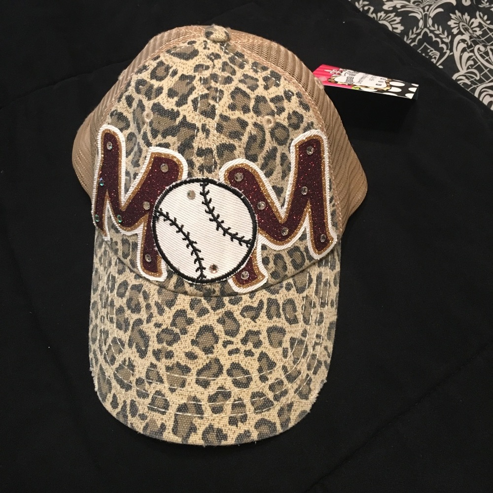 Mom baseball hat. Never worn. With tags!