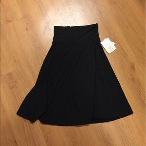 SOLID BLACK LuLaRoe Azure Skirt