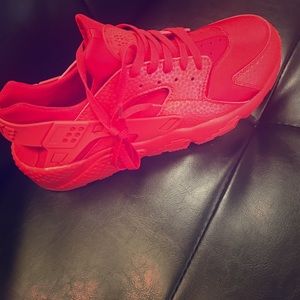 Hot Lava huarache