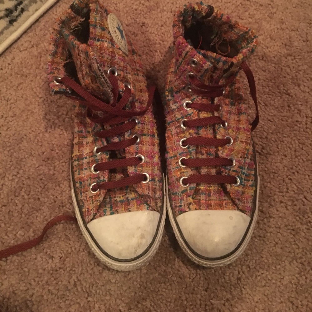 Super cute converse!