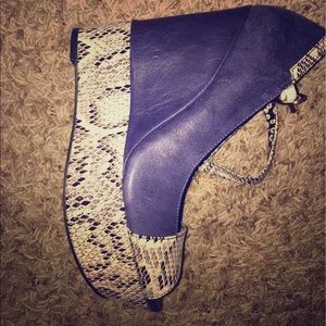 Jessica Simpson Wedges
