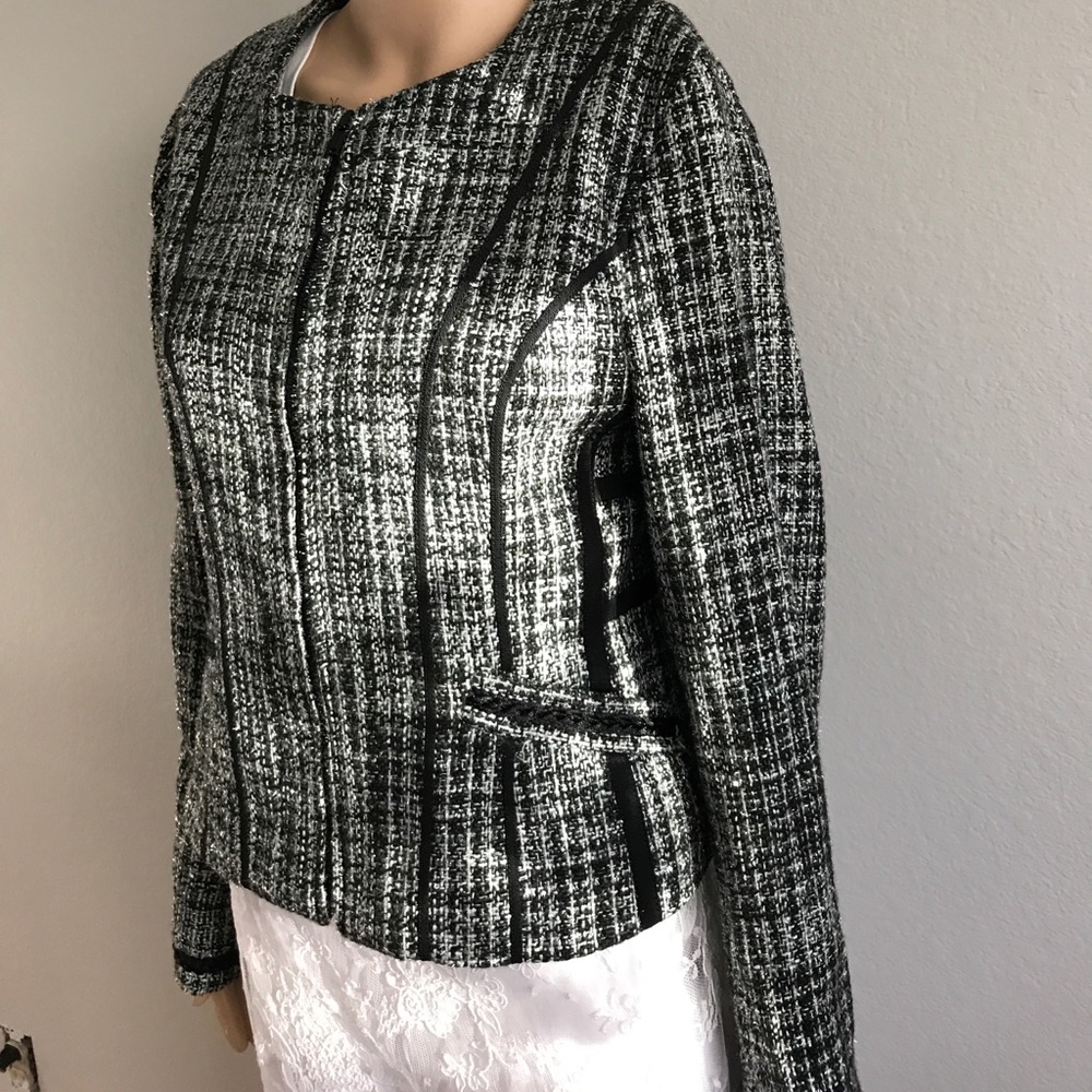 Express Long Sleeve Jacket with Zipper closure M - Picture 10 of 16