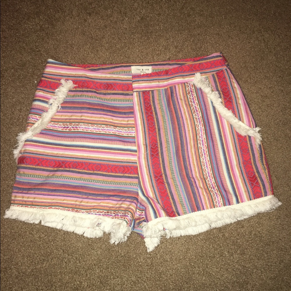 Tea & Cup shorts