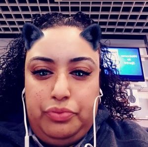 Meet your Posher, Marisol