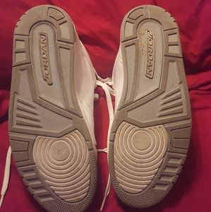 Authentic Michael jordan mens size 8 1/2