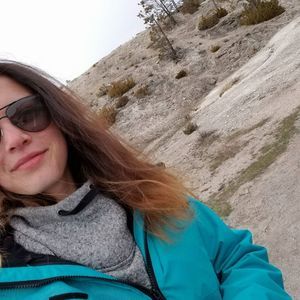 Meet your Posher, Daniela