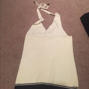 NWT gap halter top size large