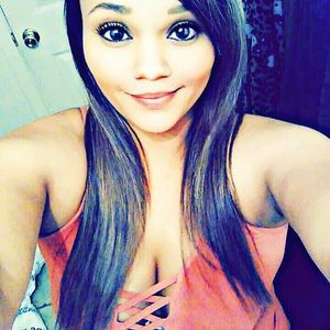 Meet your Posher, Nohemy