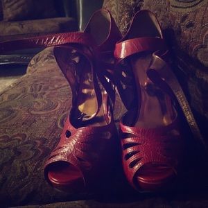 Red Jessica Simpson heels..