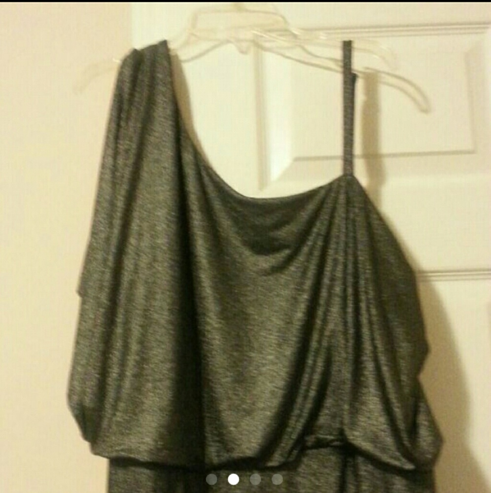 Soho Dress - Picture 3 of 4