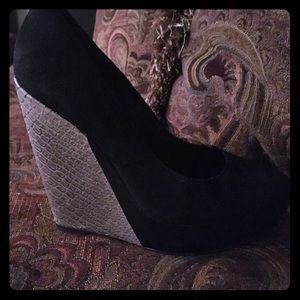 Steven Madden Wedges!
