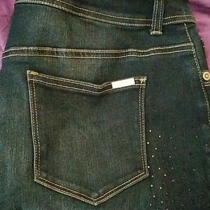 Chicos so slimming jeans