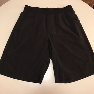Large Lululemon black shorts