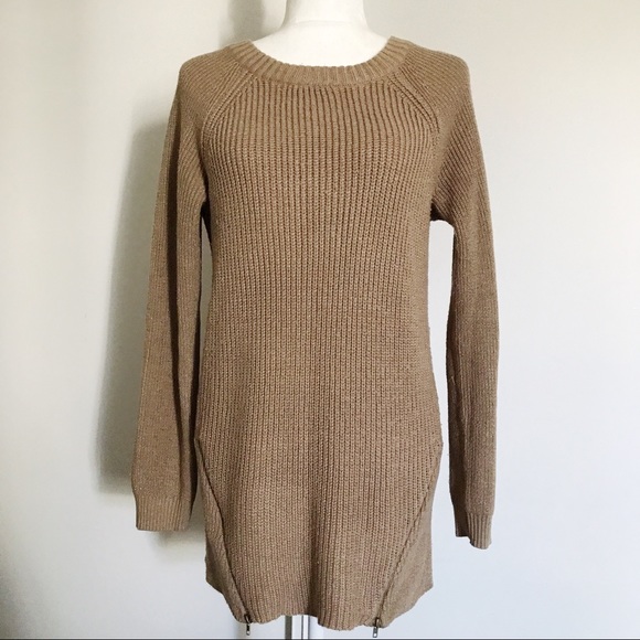 *PRICE DROP!* Tan Double-Zip Sweater - Picture 4 of 8