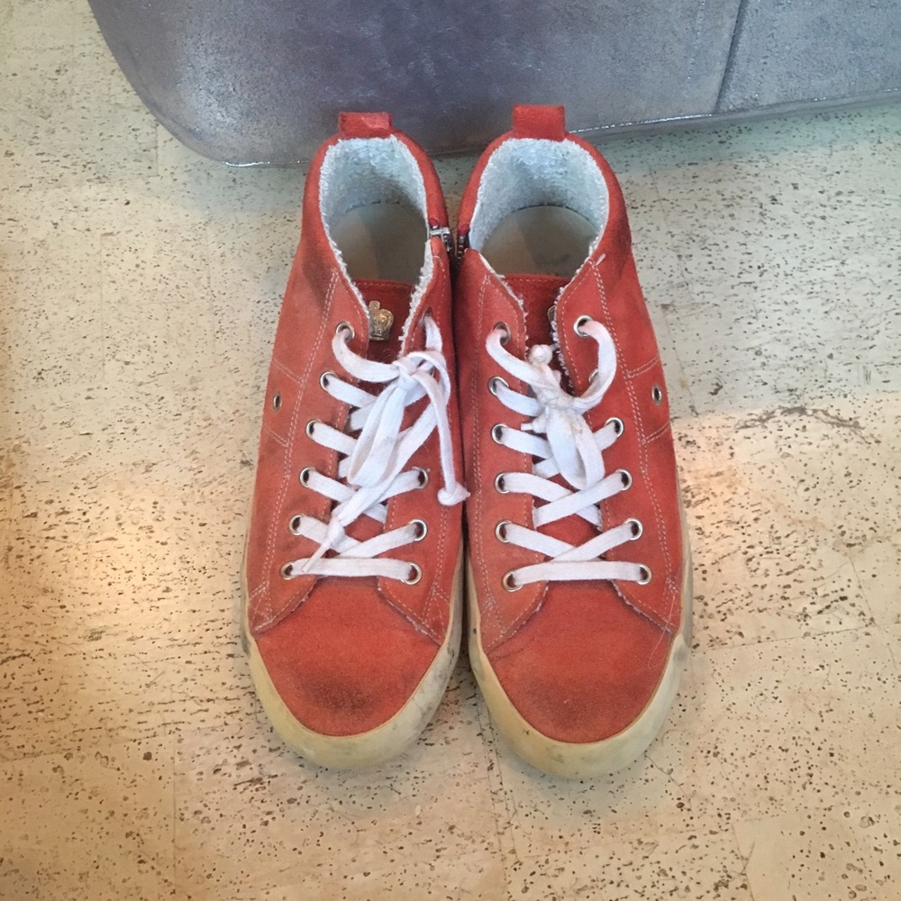 Leather crown orange sneakers
