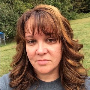 Meet your Posher, Linda