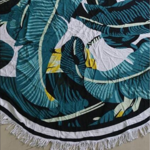 ✨Banana Plant Patterned Round Beach Blanket✨ - Picture 4 of 4
