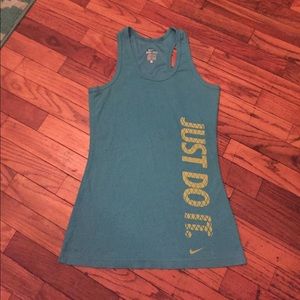 Nike Dri-Fit Tank Top Size Medium Like New