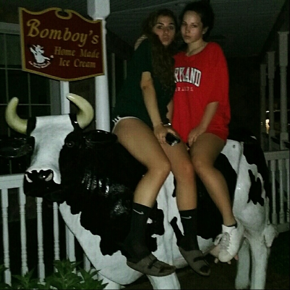 Meet your Posher, Caroline