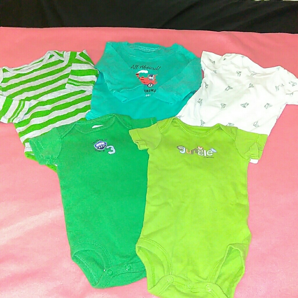 Carters baby Onesie Lot