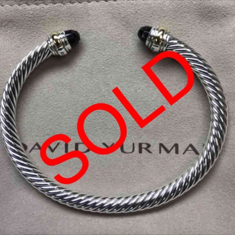 ❌sold❌David yurman black onyx cable classic