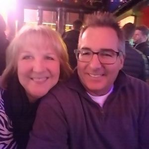 Meet your Posher, Leslie