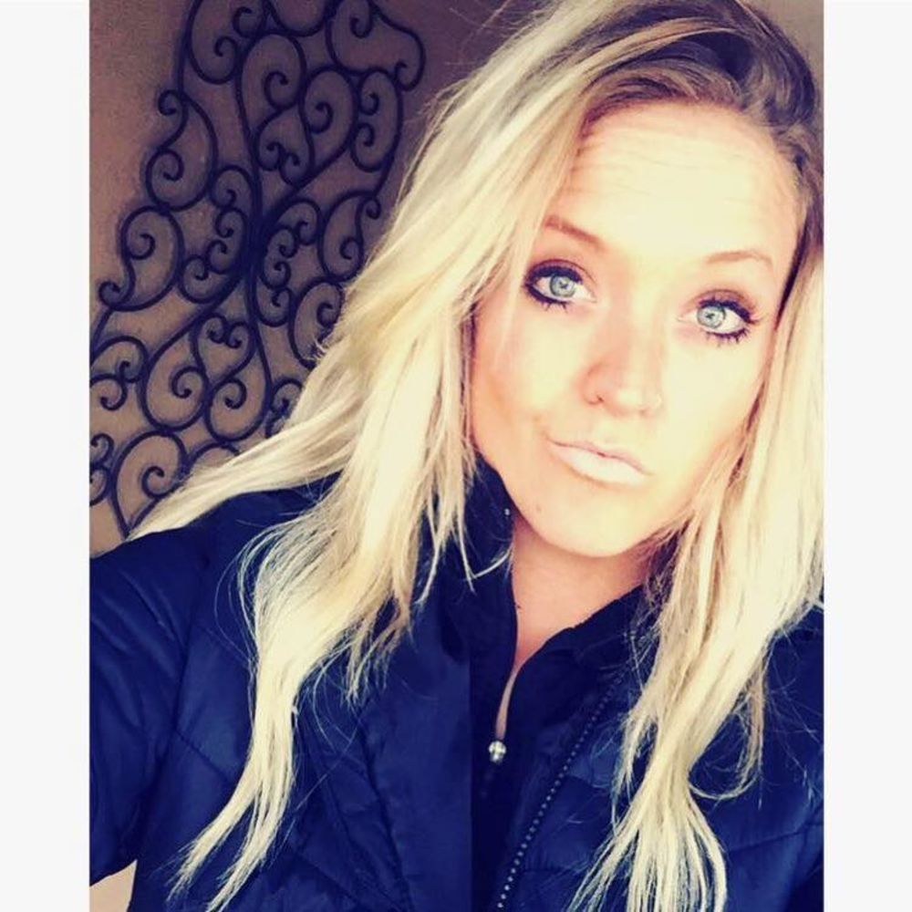 Meet your Posher, Shaina