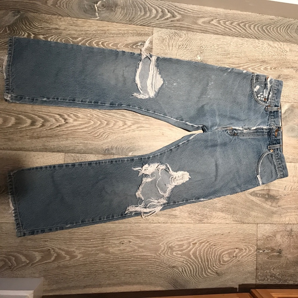 Boyfriend/Mom jeans