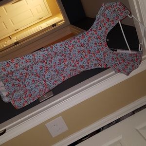 Flirty flower print dress