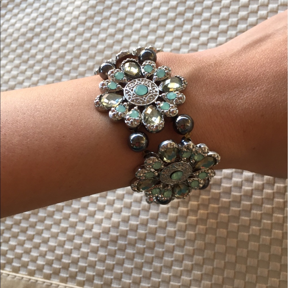 Cookie Lee turquoise flower bracelet