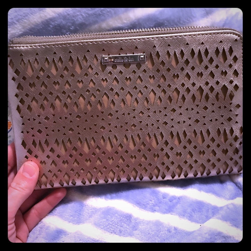 Brand new gorgeous clutch‼️