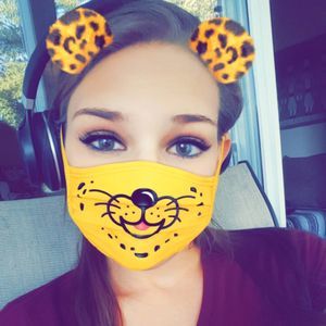 Meet your Posher, Nicole