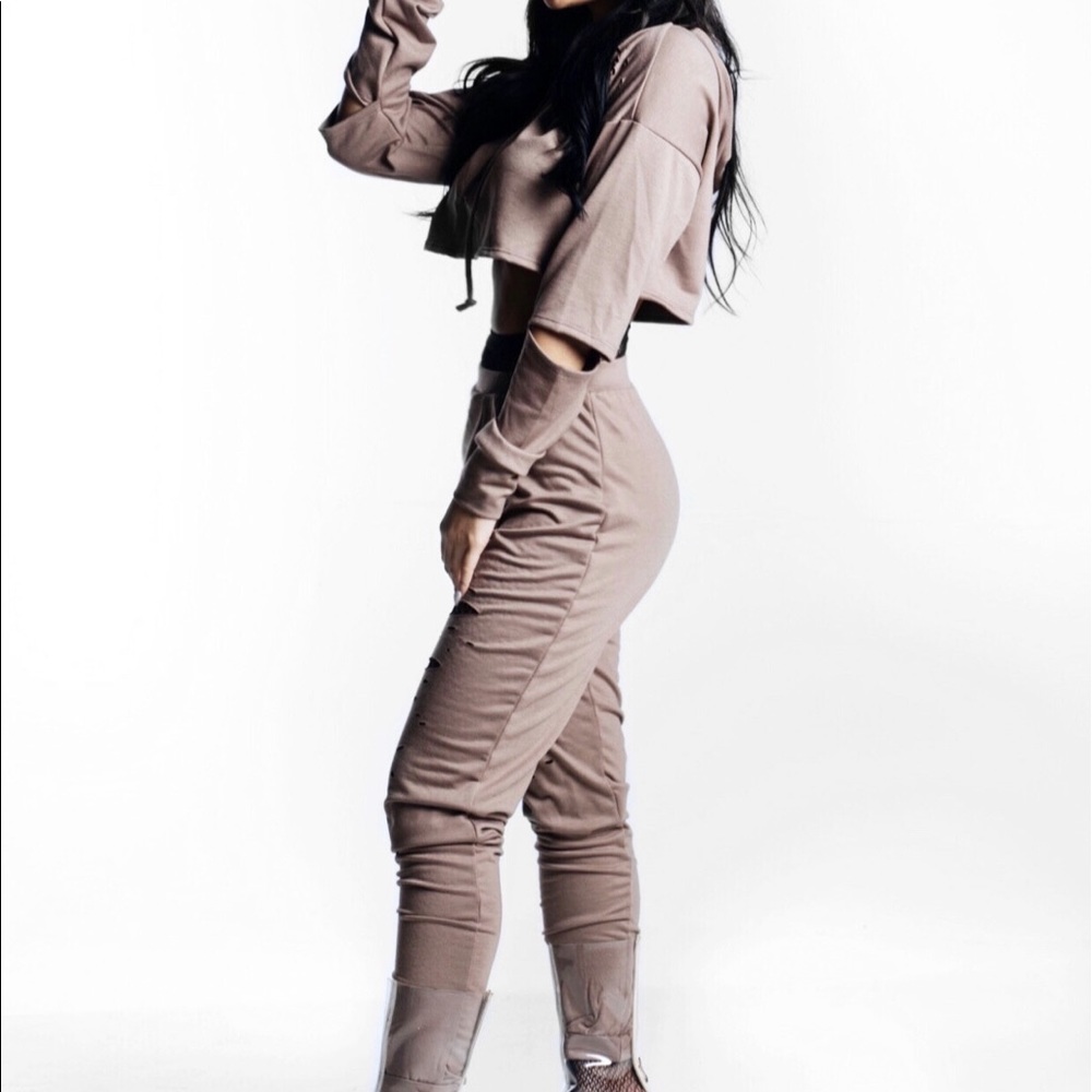 Valerie Jogger Set 🚨 SOLD OUT🚨