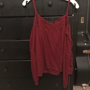Off the shoulder Jessica Simpson shirt