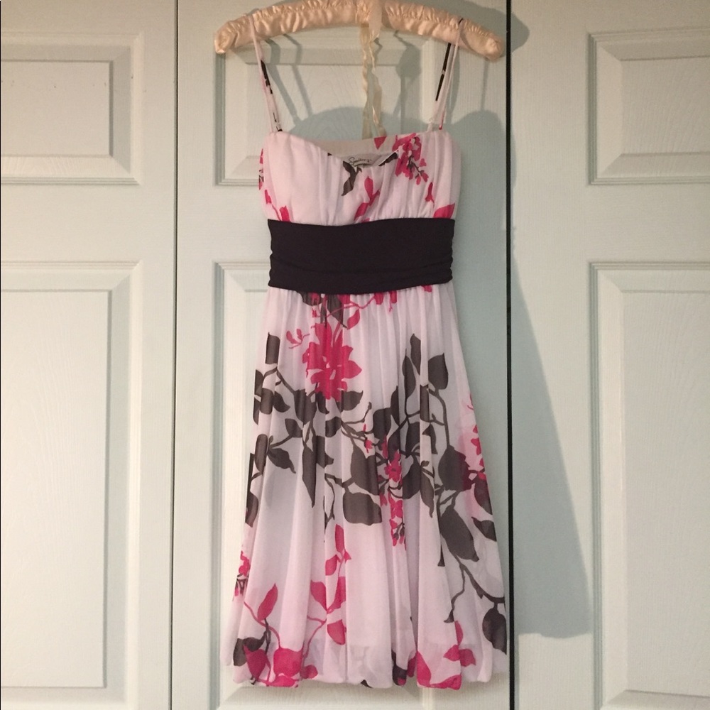Floral white dress