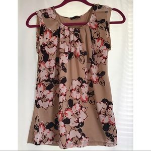 The limited floral blouse top