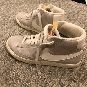 Nike High Tops Women
