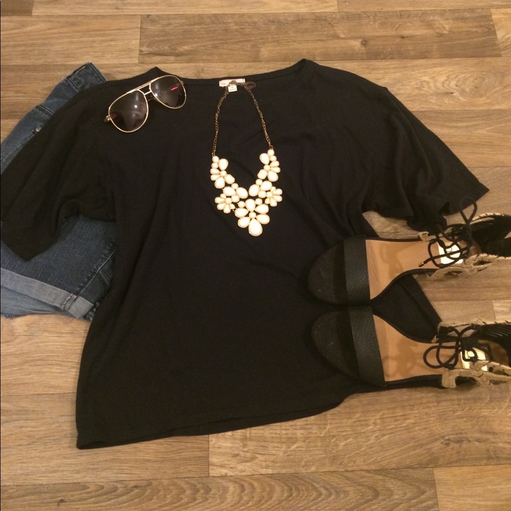 Gap Black Top