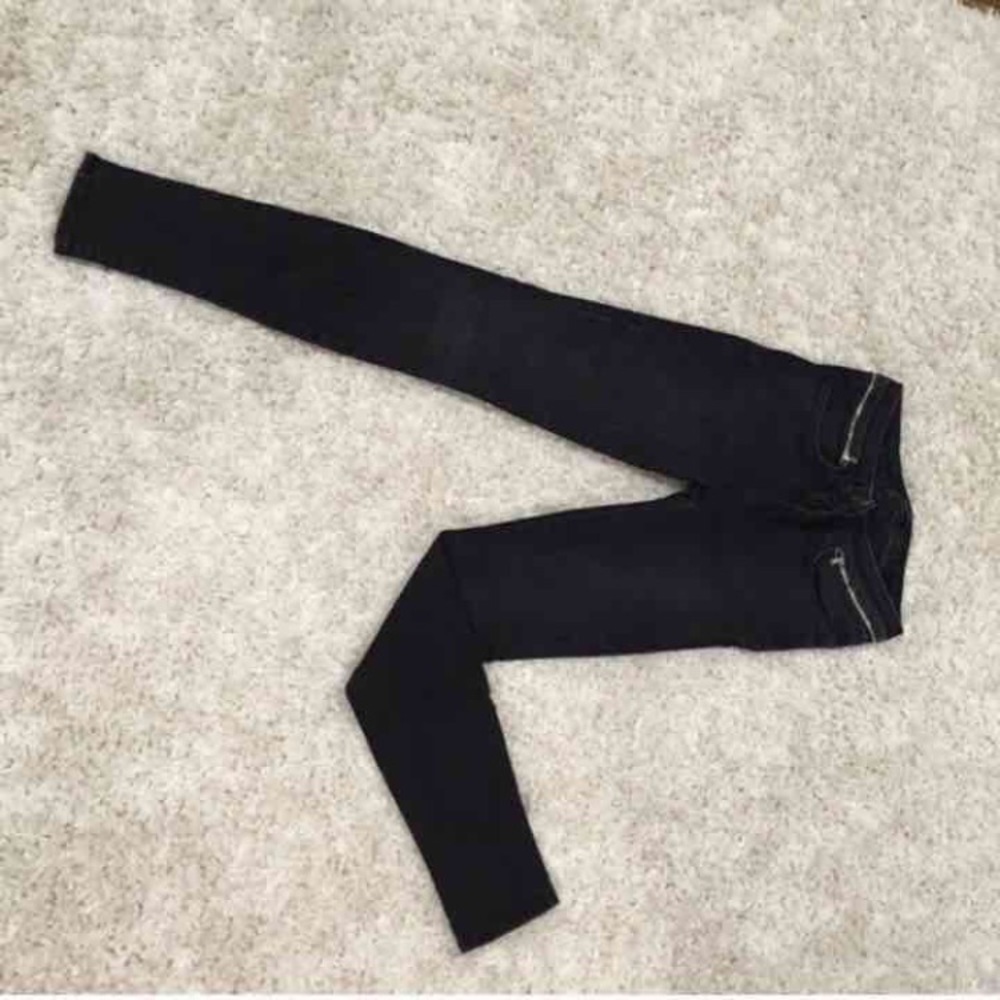 JBrand Jeans