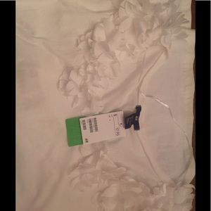 NWT rare HM Conscious white floral tee