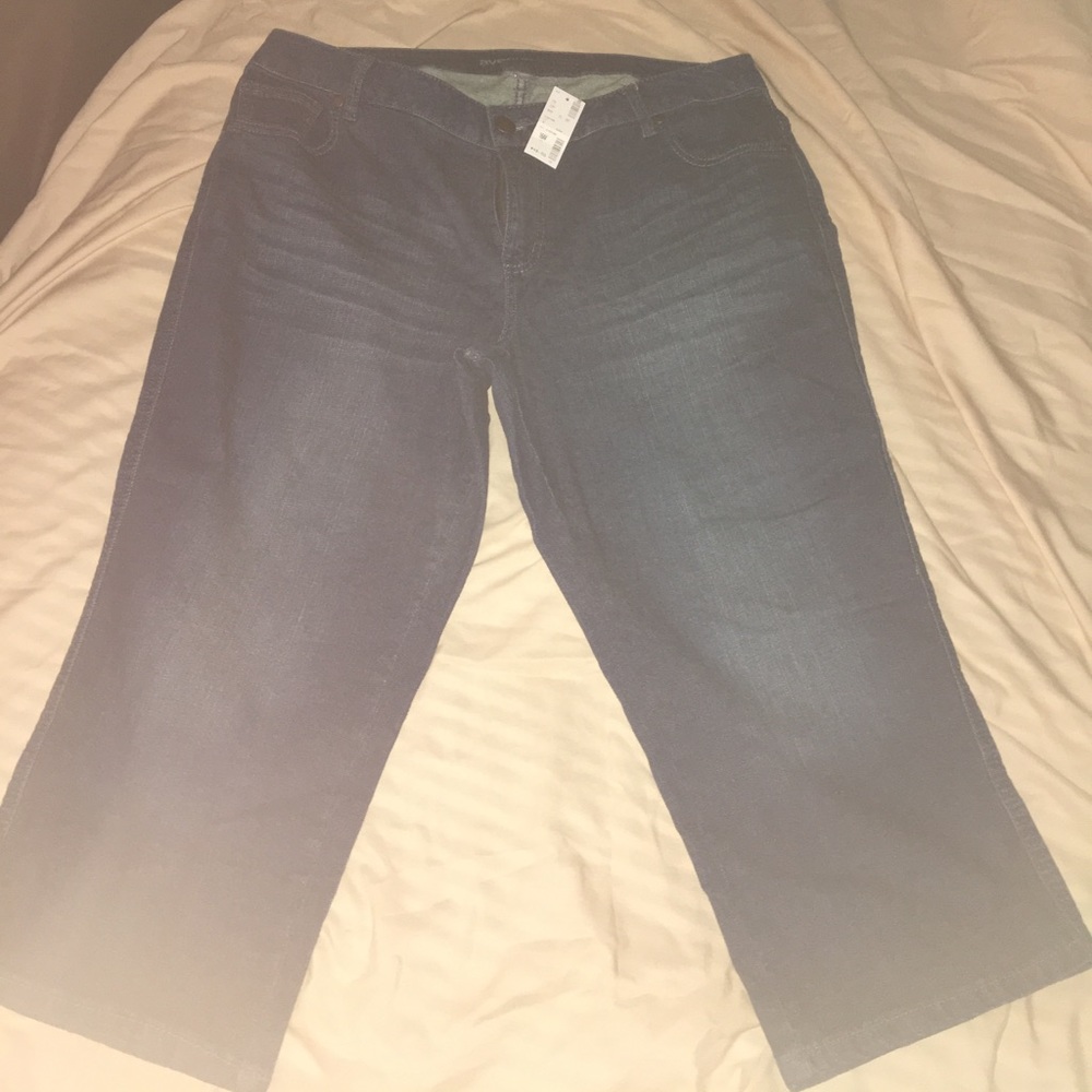 Avenue size 16 capris denim