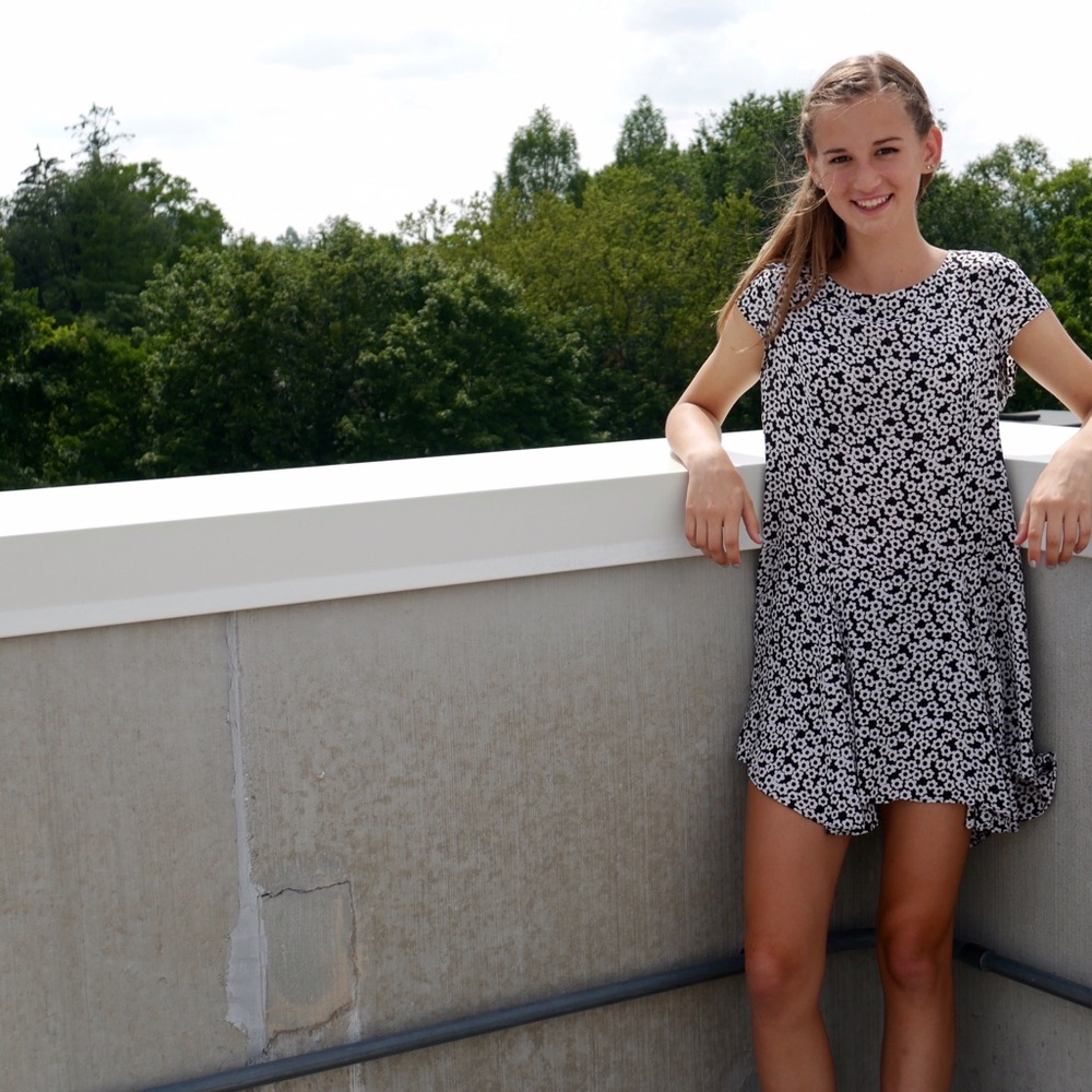 Meet your Posher, Scarlett