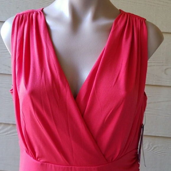 Alfani Red Ruched Dress Sz12 Nwt Ret.$140 - Picture 2 of 6