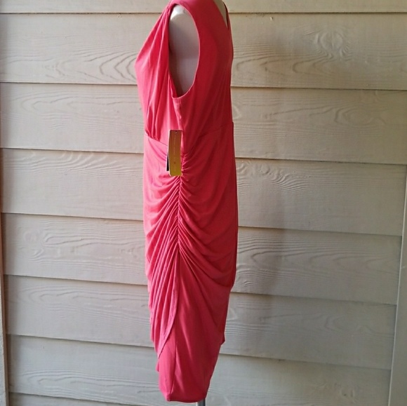 Alfani Red Ruched Dress Sz12 Nwt Ret.$140 - Picture 3 of 6