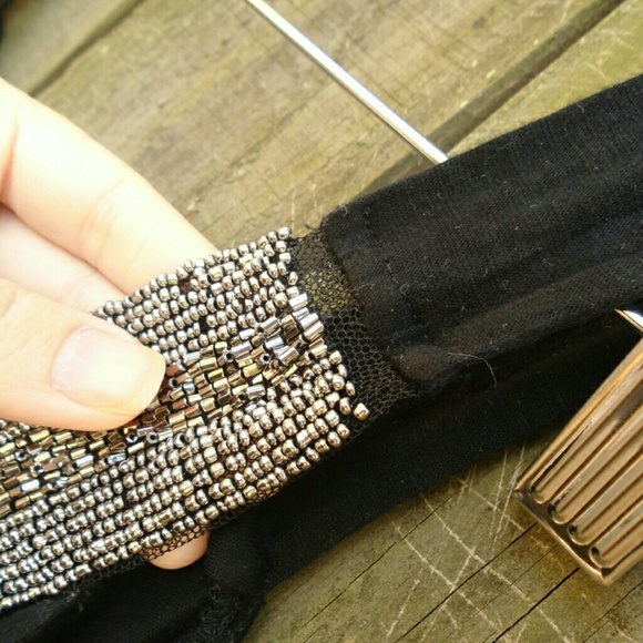 Beaded collar Dress - Picture 3 of 4