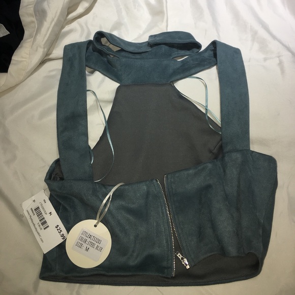 Steel blue crop top - Picture 3 of 3