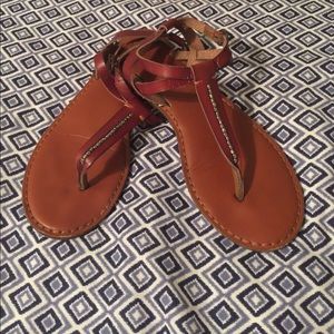 Women's size 8 American Eagle leather sandals